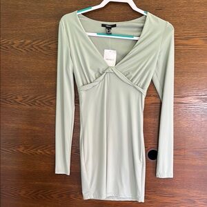 Forever 21 Green Ruched Long Sleeve Bodycon Dress